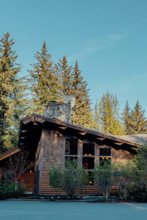 Windsong Lodge
