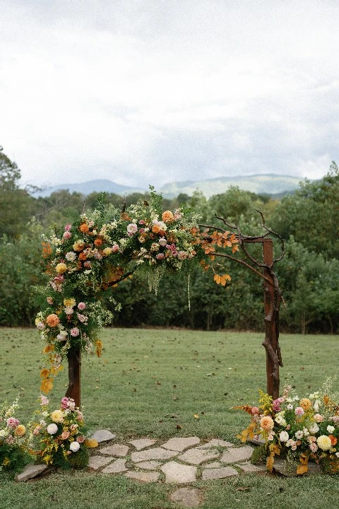 Twisty Maple Venue