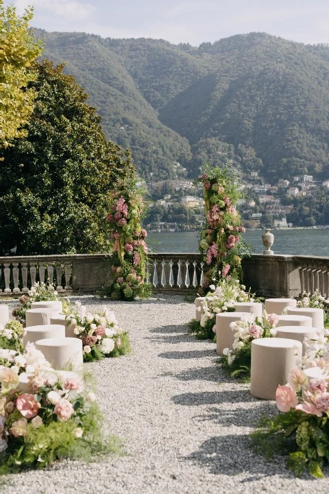 A Regency Chic Editorial for Vanessa and Ricardo